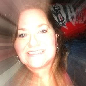 Meet your Posher, Tina